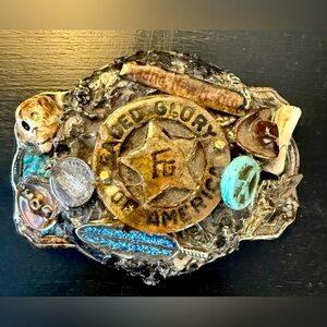 Vintage Western Belt Buckle with Star Design